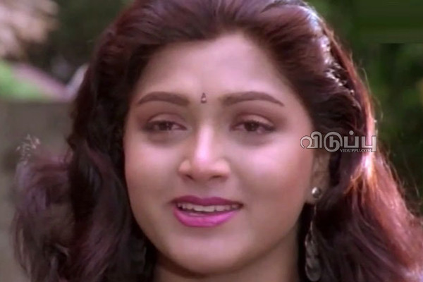 காதலித்தவரை கழட்டிவிட்டு வேறொருவருடன் திருமணம் செய்த நடிகைகள்!! புன்னகைக்கு பேர் போனவர் தான் நம்பர் ஒன்.. | Actresses Who Have Lost Their Loved And Escape காதலித்தவரை கழட்டிவிட்டு வேறொருவருடன் திருமணம் செய்த நடிகைகள்!! புன்னகைக்கு பேர் போனவர் தான் நம்பர் ஒன்.. | Actresses Who Have Lost Their Loved And Escape