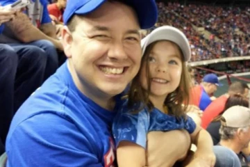 நடுவுல கொஞ்சம் பக்கத்த காணோம் பட பாணியில் ஒரே இரவில் 20 வருடத்தை துளைத்த நபர்! தூங்கி எழும் போது மனைவிக்கு காத்திருந்த அதிர்ச்சி