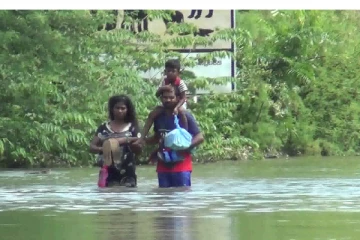 வெள்ளத்தில் மூழ்கிய புத்தளம் ; மக்கள் அவதி