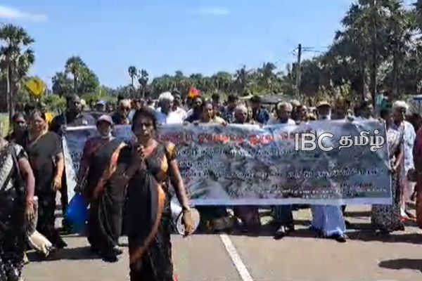 மக்களுடைய படுகொலையை மறைப்பதற்கே அங்கங்கு புத்தர் கோவில்கள் அமைக்கப்படுகிறது - செல்வம் அடைக்கலநாதன் | Buddhist Temples Are Built To Hide The Slaughter