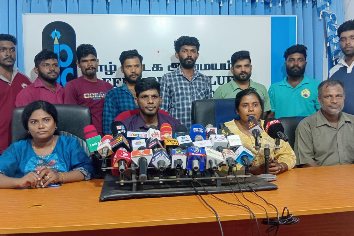 யாழ். பல்கலையில் நியமனத்தின் போது புறக்கணிக்கப்பட்ட அலுவலக உதவியாளர்கள்! முன்வைத்துள்ள குற்றச்சாட்டு | Office Assistants At University Of Jaffna Issue