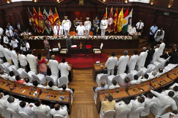 அரசுக்குள் ஏற்படப் போகும் பாரிய மாற்றம்! அதிரடிக்கு தயாராகும் கோட்டாபய - ஐபிசி தமிழ்