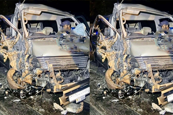 சொகுசு பஸ் - வேன் விபத்து; நால்வருக்கு நேர்ந்த கதி | Luxury Bus Van Accident Puttalam சொகுசு பஸ் - வேன் விபத்து; நால்வருக்கு நேர்ந்த கதி | Luxury Bus Van Accident Puttalam