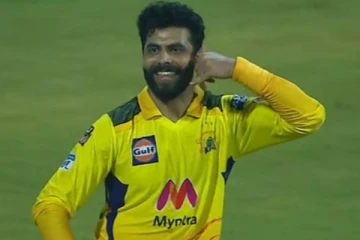 கட்டம் கட்டிய ராஜஸ்தான் ... தட்டிதூக்கிய சிஎஸ்கே.. கடைக்குட்டி சிங்கமான ஜடேஜா