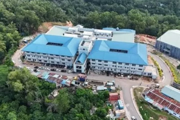 වෛද්‍ය සිසුන් 750කට අලුත් පණක් දෙමින් සබරගමුව නව වෛද්‍ය පීඨය අද සිසු අයිතියට