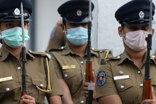 பொலிஸ் நிலையத்தில் சிறுவனை கொடூரமாக தாக்கிய பெண் பொலிஸ் அதிகாரி | Police Attacked A 17 Year Old Boy In Sri Lanka