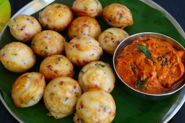 குழந்தைகள் மிச்சம் வைக்காமல் சாப்பிடும்: கிராமத்து சுவையில் சோள குழிப்பணியாரம்!