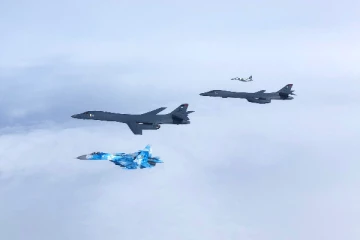 ரஷ்யாவுக்கு தரமான பதிலடி கொடுக்கும் உக்ரைன்! 5 ஜெட் விமானங்கள் சுட்டு வீழ்த்தப்பட்டது.. ராணுவம் அதிரடி