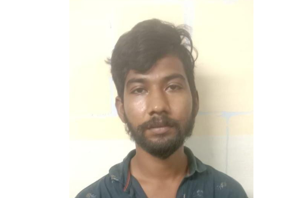 கள்ளசந்தையில் ரெம்டெசிவர் மருந்து... கையும்களவுமாக சிக்கிய இளைஞர்! | Remtisver Drug On The Black Market Young Man