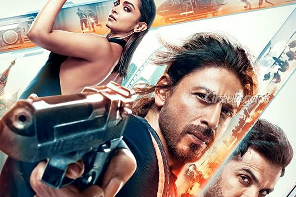 ஷாருக்கான் படத்தின் ட்ரைலரை வெளியிட்ட நடிகர் விஜய், கூட்டணி உறுதியா | Pathaan Official Trailer Released By Actor Vijay ஷாருக்கான் படத்தின் ட்ரைலரை வெளியிட்ட நடிகர் விஜய், கூட்டணி உறுதியா | Pathaan Official Trailer Released By Actor Vijay