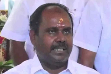 தமிழகத்தில் ஆக்சிஜன் பற்றாக்குறை இல்லை - அமைச்சர் உதயகுமார்