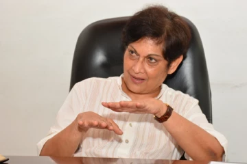 தனிச்சிங்கள சட்டத்தால் பெரும் பாதிப்பு! பண்டாரநாயக்கவின் மூத்த புதல்வி சுனேத்திரா