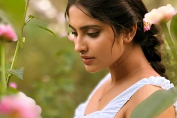 சீரியல் நடிகை ஆயிஷா அழகிய போட்டோஷூட்