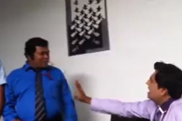 ஆங்கிலம் தெரியாமல் அசிங்கப்பட்ட காமெடி நடிகர்! அடுத்த நொடியே விவேக் செய்த உதவி.... பல முறை கண்ணீர் சிந்த வைத்த காட்சி