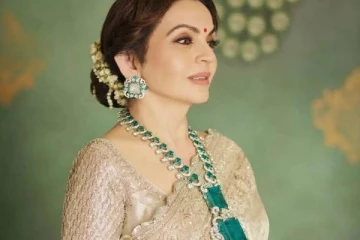 நீடா அம்பானியின் 500 கோடி ரூபாய் நெக்லஸை வெறும் ரூ.178 -க்கு வாங்கலாமா? வியாபாரியின் யுக்தி