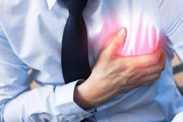 போன் பேசிய இளைஞர் திடீரென மரணித்த சோகம்! மாரடைப்பு ஏற்பட காரணம் என்ன?