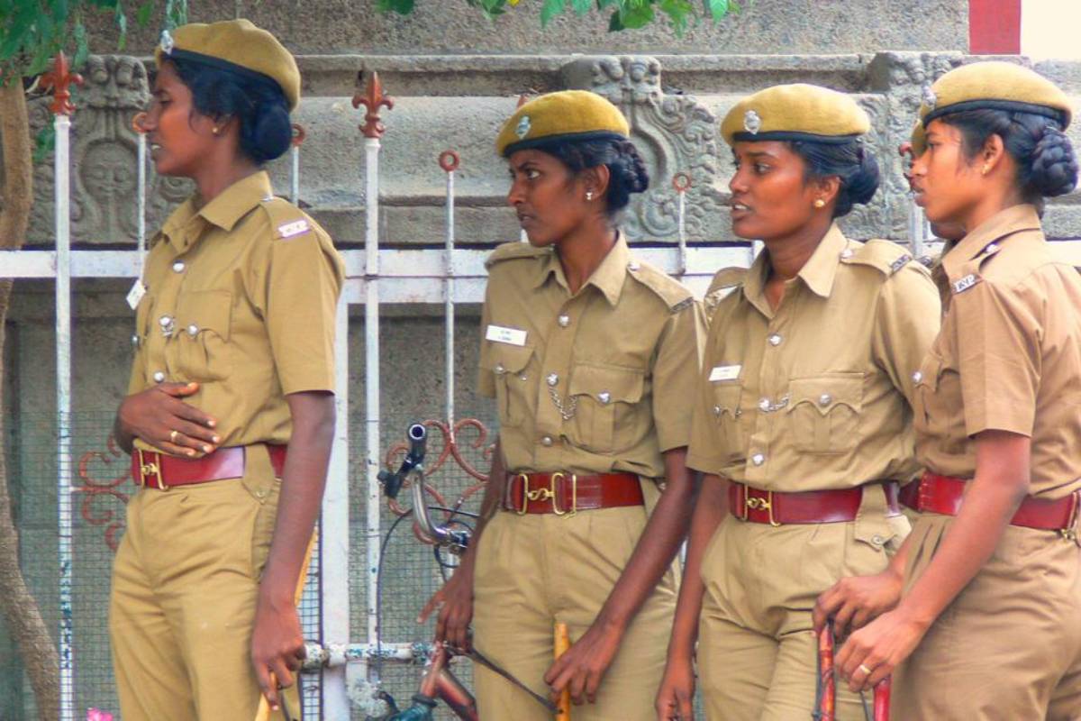 ஆசியாவின் முதல் மகளிர் காவல் நிலையம் தமிழகத்தில் தான் உள்ளது.., எங்கு தெரியுமா? | Asias First All Women Police Station In Chennai Tn
