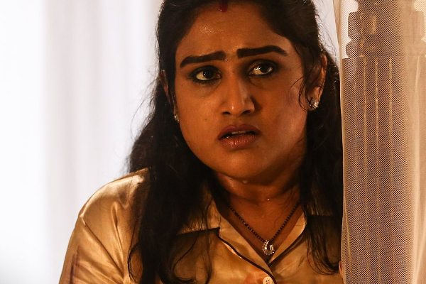 வனிதா விஜயகுமாருக்கு இப்படி ஒரு பயமா.. ரசிகர்களுக்கு ஷாக் கொடுத்த தகவல் | Vanitha Vijayakumar Has Claustrophobia Problem