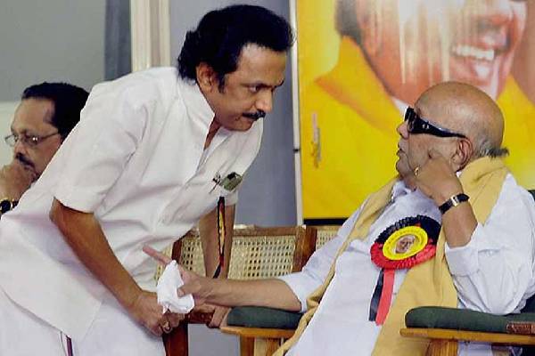 கட்சியையும் ஆட்சியையும் என் தோளில் சுமந்து கொண்டிருக்கிறேன்  : முதலமைச்சர் ஸ்டாலின் உருக்கம் - தமிழ்நாடு