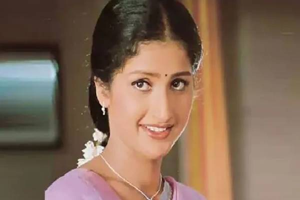 நடிகை பிரதியுஷா மரண வழக்கு: 24 ஆண்டுக்கு பின் உச்ச நீதிமன்றம் பரபரப்பு தீர்ப்பு! | Actress Prathyusha Case Supreme Court Verdict