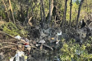 வனப்பகுதியில் விழுந்து நொறுங்கிய விமானம்... 7 சுற்றுலாப் பயணிகள் உட்பட 9 பேர் மாயம்!