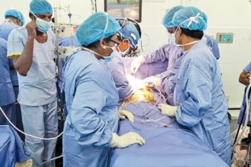 வெளிநாட்டிலிருந்து யாழ்ப்பாணம் திரும்பிய நபர் மரணம் - செய்திகளின் தொகுப்பு