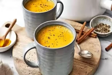 மஞ்சள் பால் பருகுவதால் கிடைக்கப்பெறும் ஆரோக்கிய நன்மைகள்