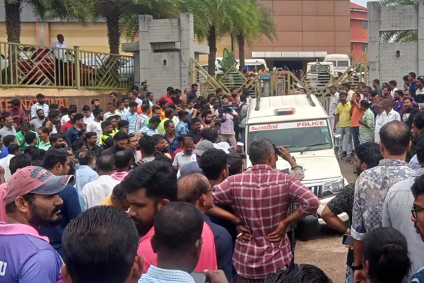 ஜெபக்கூட்டத்தில் வெடி விபத்து ; கைதான நபர் பரபரப்பு வாக்குமூலம்; விசாரணையைத் தொடங்கிய என்ஐஏ | Explosion At Prayer Meeting Shock In Kerala