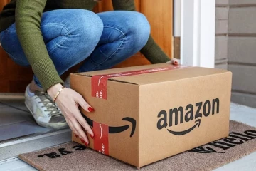 அக்.8 முதல்; அமேசானின் அசத்தல் ஆஃபர் லிஸ்ட் - ரூ.11,000 வரை தள்ளுபடி!