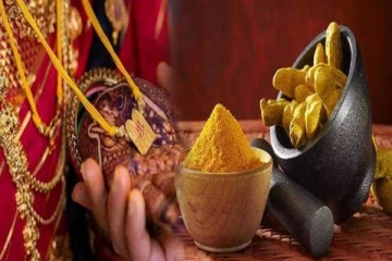 மஞ்சள் கயிற்றில் தாலி கட்டுவது ஏன் தெரியுமா? கலாசாரத்தை கடந்த உண்மை இதுதான்...