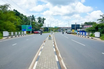 නැවත දැනුම් දෙන තුරු ප්‍රධාන මාර්ගයක  වාහන ධාවනය සීමා කෙරේ