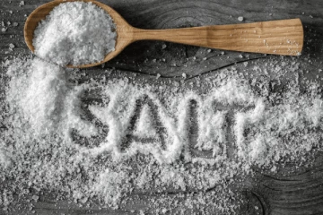 தீவிரமடையும் உப்பு தட்டுப்பாடு: மக்களுக்கு ஏற்பட்டுள்ள நெருக்கடி