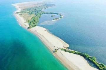 இலங்கையின் மிகப்பெரிய தீவை குத்தகைக்கு எடுத்த சுவிஸ் நிறுவனம்!  எழுந்துள்ள புதிய சர்ச்சை