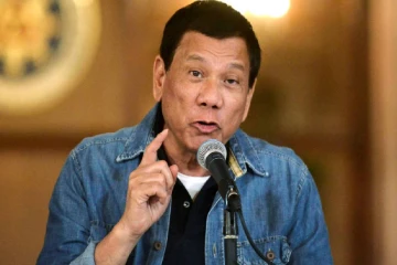 சர்வதேச குற்றவியல் நீதிமன்றத்திற்கு அழைக்கப்படவுள்ள பிலிப்பைன்ஸ் முன்னாள் ஜனாதிபதி