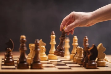 ஆப்கானிஸ்தானில் சதுரங்க விளையாட தடை விதித்த தலிபான் அரசு - என்ன காரணம்?