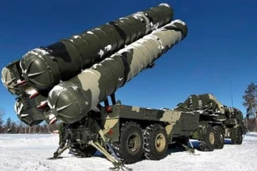 உக்ரைன் போருக்கு மத்தியில் ரஷ்யாவிடமிருந்து ஏவுகணை அமைப்பை வாங்கும் இந்தியா!