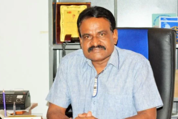 சுந்தரமான தேசத்தை சுடுகாடாக்கிய சூத்திரதாரிகள் - ஸ்ரீநேசன் ஆதங்கம் | Ganamuththu Srineshan Speech