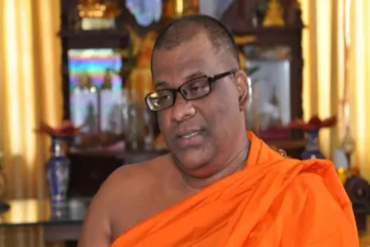 ஞானசார தேரருக்கு பொதுமன்னிப்பு ; காரணத்தை விளக்கும் ரணில் | General Pardon Gnanasara Thero Ranil Explains