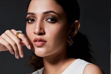 நடிகையின் உடலில் அது எத்தனை இருக்கு! எல்லைமீறி கேள்விகேட்ட பத்திரிக்கையாளர்!