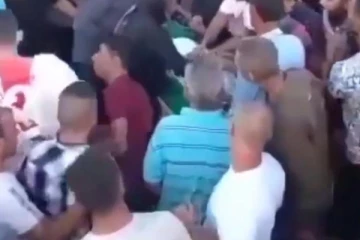 இறுதிச்சடங்கின்போது சவப்பெட்டிக்குள் திடீரென நகர்ந்த சடலம்... திடுக்கிட வைத்த ஒரு சம்பவம்