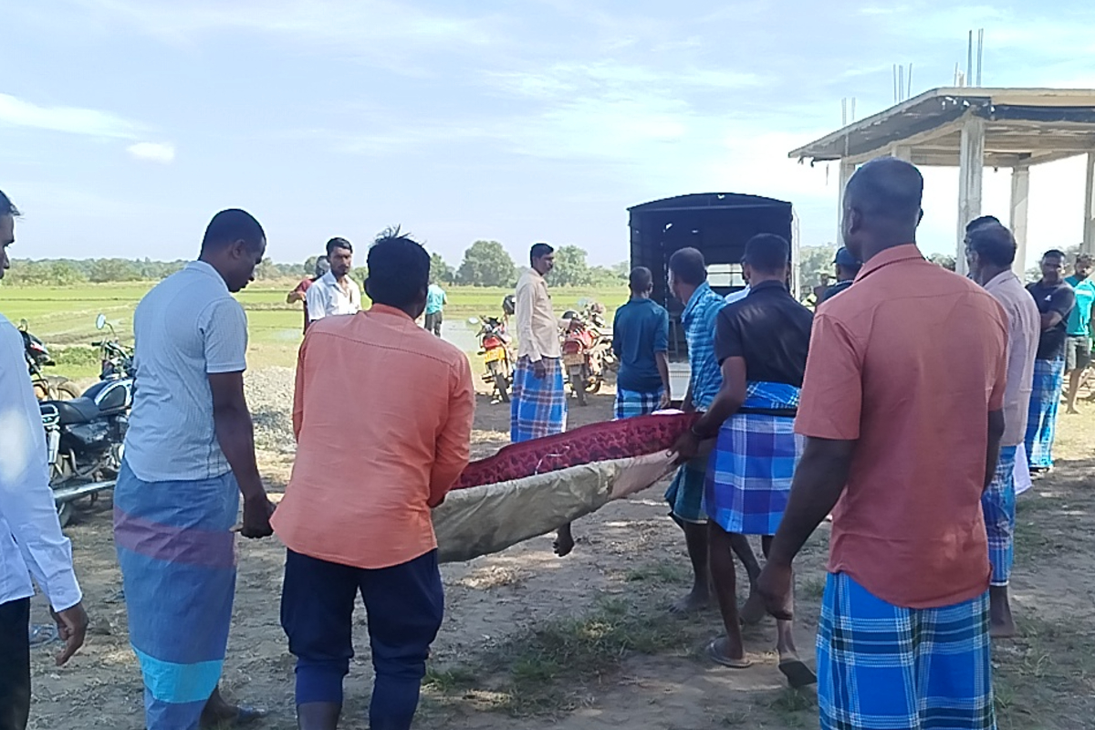 தமிழர் பகுதியொன்றில் 05 பிள்ளைகளின் தந்தைக்கு நேர்ந்த அவலம் | Tragedy Befalls Father Of Five In A Tamil Area