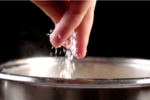 ஒரு நாளைக்கு 1 கிராம் உப்பை குறைத்தால் என்ன நடக்கும்! வியக்க வைக்கும் அதிசயம் | If You Reduce 1 Gram Of Salt