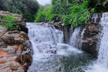 රටම කම්පා කරමින් කුමාරි ඇල්ලට බිලි වූ 16 හැවිරිදි සිසුවියගේ සිරුර හමුවෙයි..