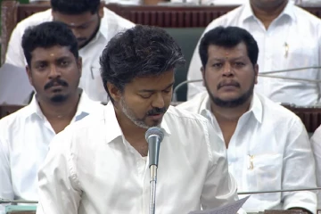 மருத்துவ காப்பீடு தொகையை ரூ.25 லட்சமாக உயர்த்திய முதல்வர் விஜய் - யாரெல்லாம் விண்ணப்பிக்கலாம்?