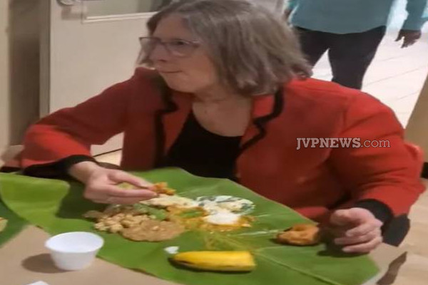 பொங்கல் விருந்தில் வாழை இலையில் சாப்பிட்ட வெளிநாட்டு அதிகாரிகள்! வைரல் புகைப்படங்கள் | Foreign Officials Eating Banana Leaves At Pongal