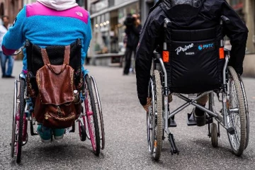 பக்கவாதத்தால் உடல் மொத்தம் முடங்கிப்போன 9 பேர்கள்: சுவிஸில் இருந்து வெளிவரும் அதிர்ச்சி தகவல்