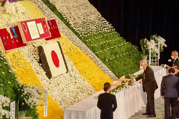 ஷின்சோ அபேயின் இறுதிச் சடங்கில் கலந்துகொண்ட ஜனாதிபதி! | President Attended Shinzo Abe S Funeral