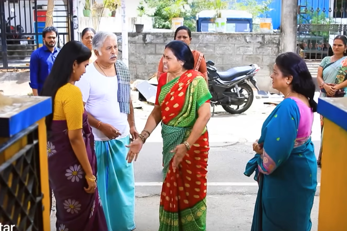 கர்ப்பமாக இருக்கும் தங்கமயில் மீது கல்லை தூக்கி போட போன சரவணன்.. பரபரப்பான பாண்டியன் ஸ்டோர்ஸ் சீரியல் புரோமோ | Pandian Stores Serial Upcoming Week Episodes Promo கர்ப்பமாக இருக்கும் தங்கமயில் மீது கல்லை தூக்கி போட போன சரவணன்.. பரபரப்பான பாண்டியன் ஸ்டோர்ஸ் சீரியல் புரோமோ | Pandian Stores Serial Upcoming Week Episodes Promo