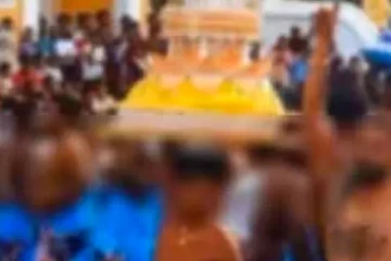 දෙවිනුවර පෙරහැරට තවත් කොඩිවිනයක් - උණුසුම් තත්ත්වයක් සමඟ පෙරහැරේ අලි කුලප්පු කරලා මහා විනාසයකට සැලසුමක් හදලා