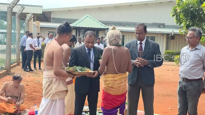 யாழ்.விமான நிலையத்துக்கான புதிய பயணிகள் முனைய கட்டடத்துக்கான அடிக்கல் நாட்டும் விழா! 6 Gallery